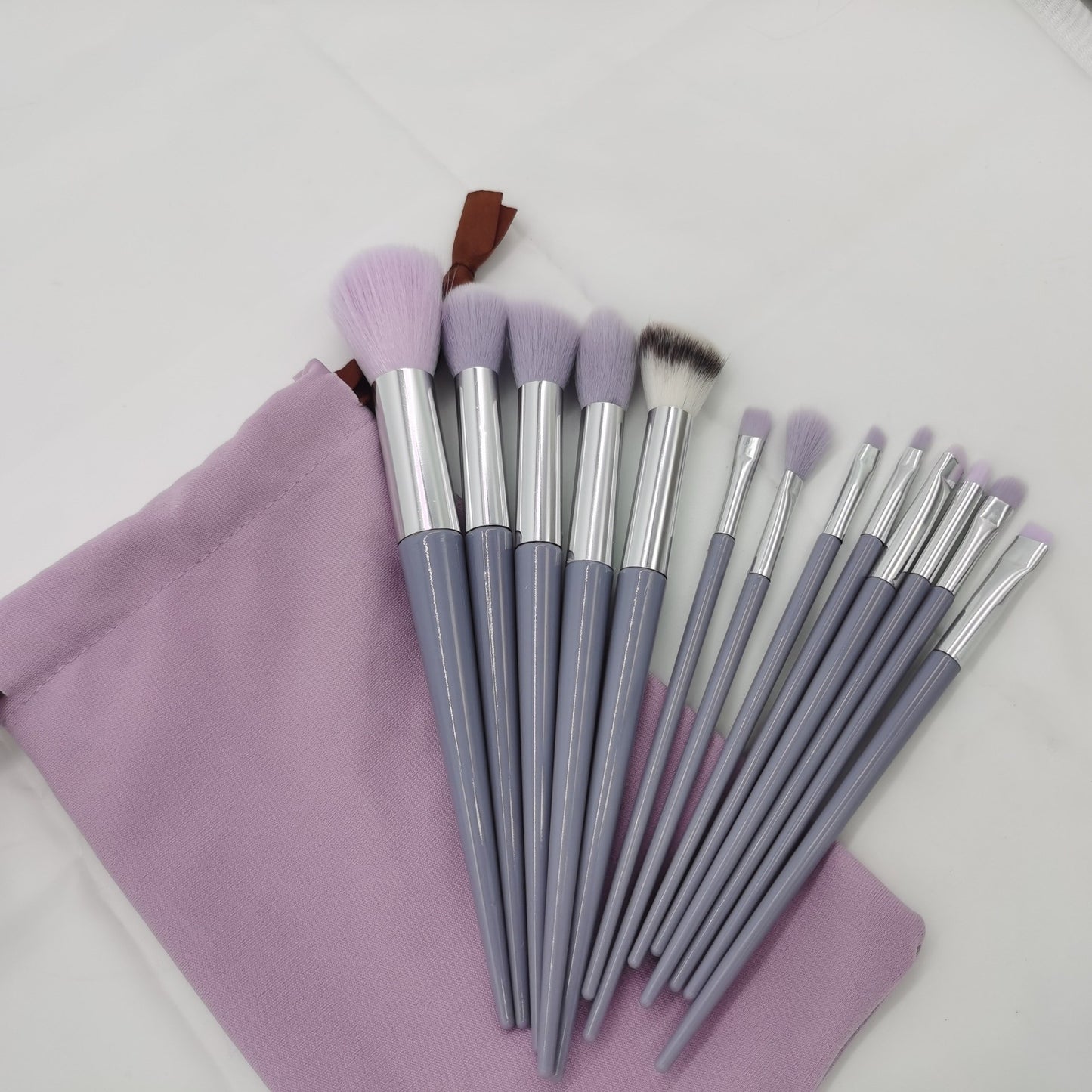 13 PCs Purpleflower Holly Leaf Makeup Brushes - NUA BELLA